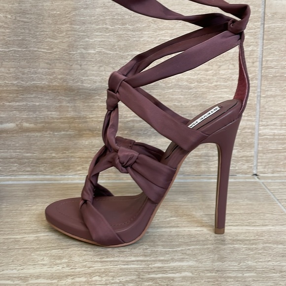 STEVE MADDEN NWOT Size 7.5 Purple “Fabiana” stiletto heels lace-up - Picture 9 of 12